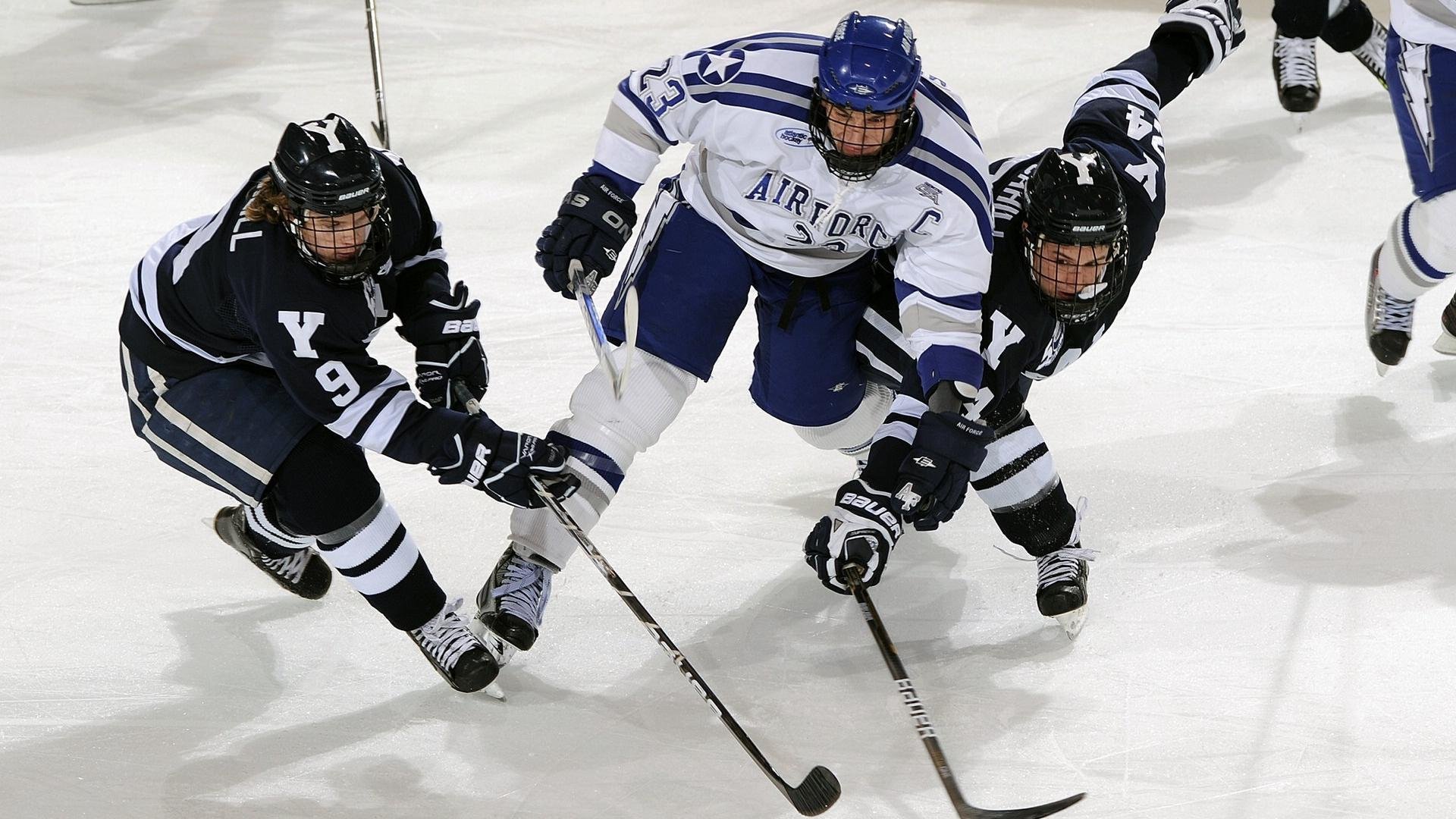 《Valorant冠军赛，年轻战队力压群雄》，valorant多少分赢